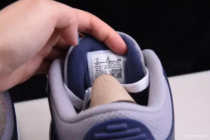 MIDNIGHT AIR JORDAN 3 NAVYCT8532-401 0520
